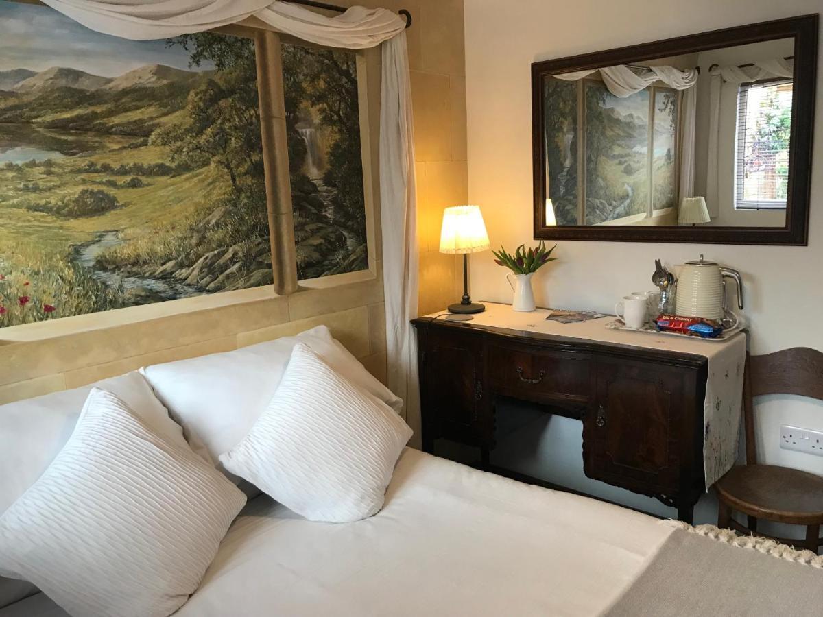 Cute Self-Contained Guest Room With Ensuite And Private Decked Porch In Glastonbury Eksteriør billede